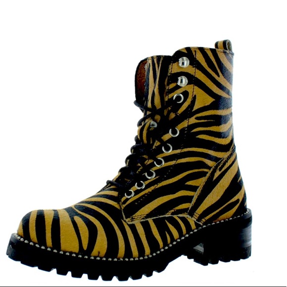 AQUA PRIVATE LABEL LEATHER JAX CLOSEDTOEANKLE BOOT - Picture 1 of 7